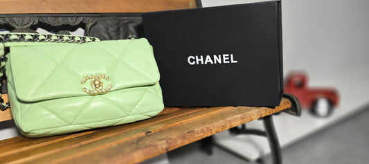 BORSA CHANEL 19 A SPALLA VERDE