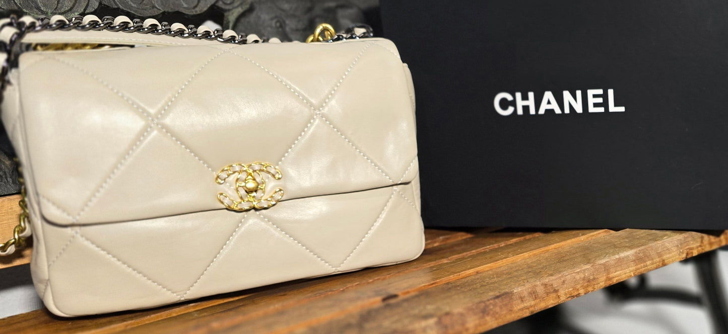 BORSA CHANEL 19 A SPALLA BEIGE