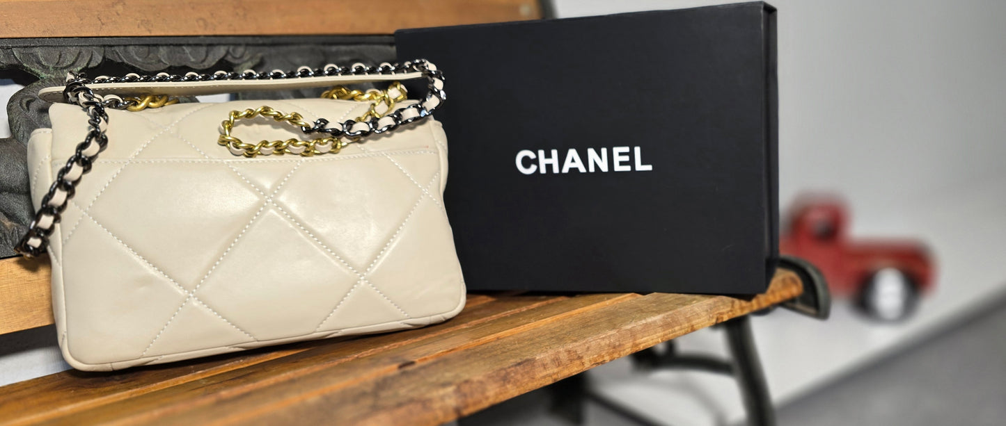 BORSA CHANEL 19 A SPALLA BEIGE