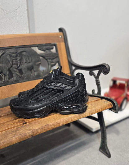 NIKE AIR MAX TN PLUS